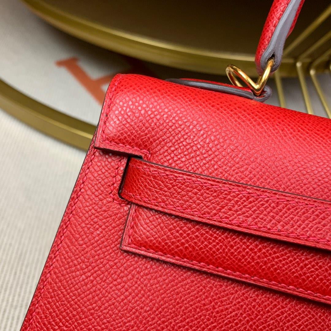 Elite Carryalls