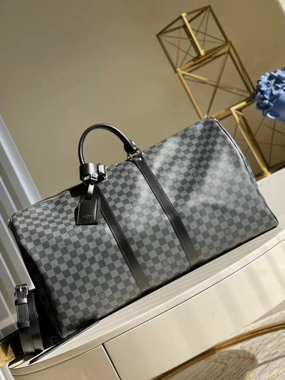 Elite Carryalls