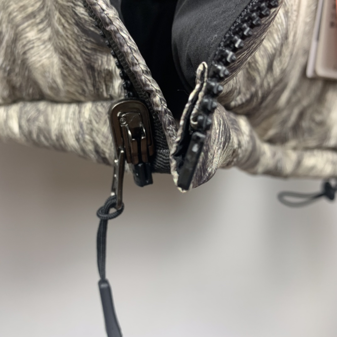 NEW ARRIVAL STREETWEAR - STREETWEAR CLOTHING