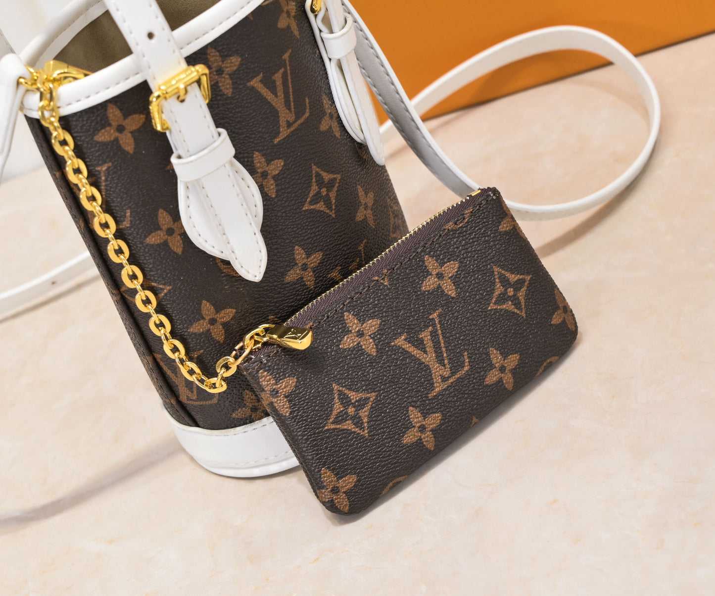 Elite Carryalls