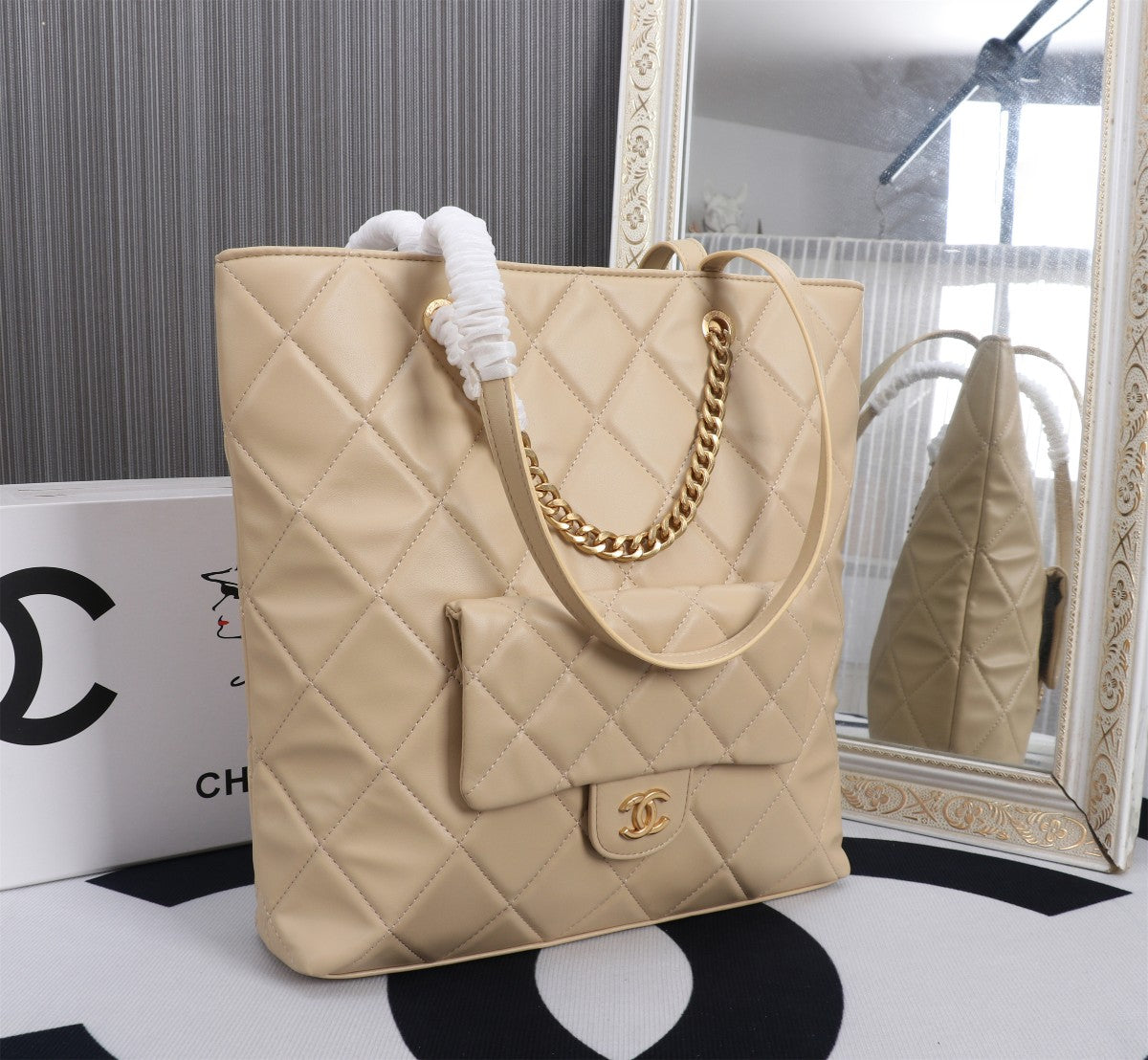 Elite Carryalls