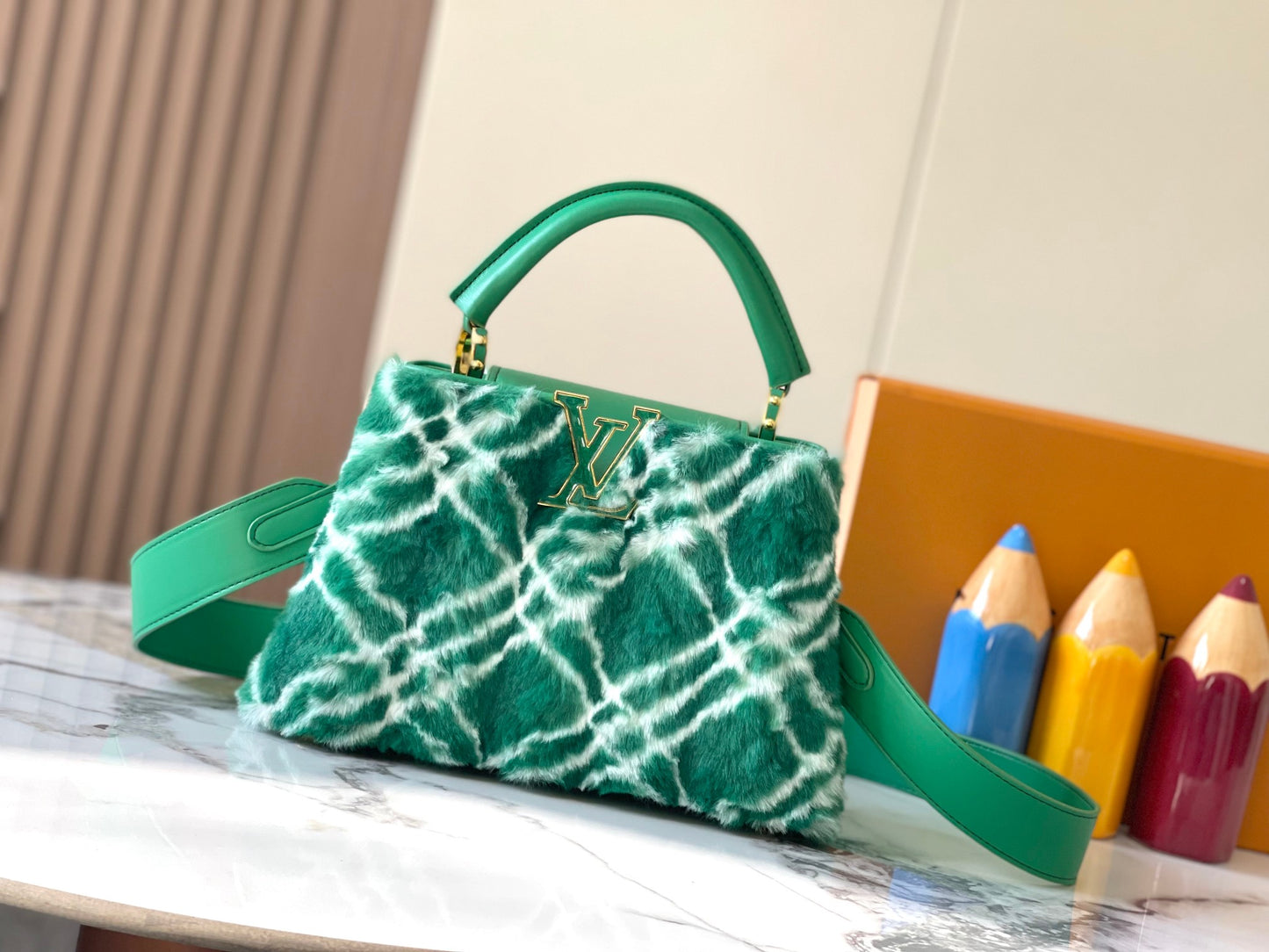 Elite Carryalls