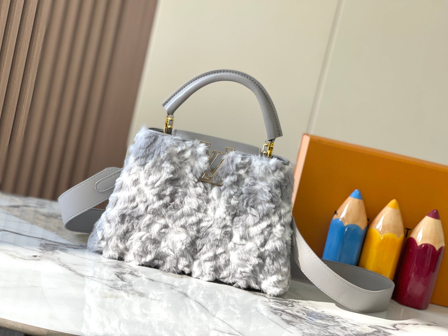 Elite Carryalls