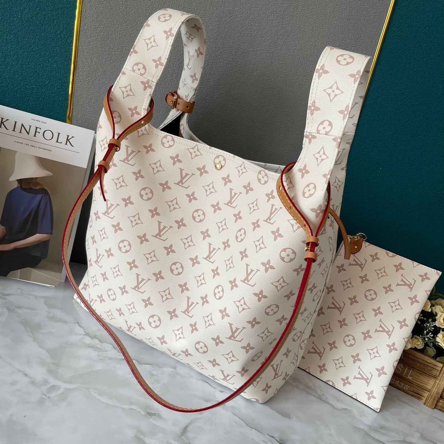 Elite Carryalls