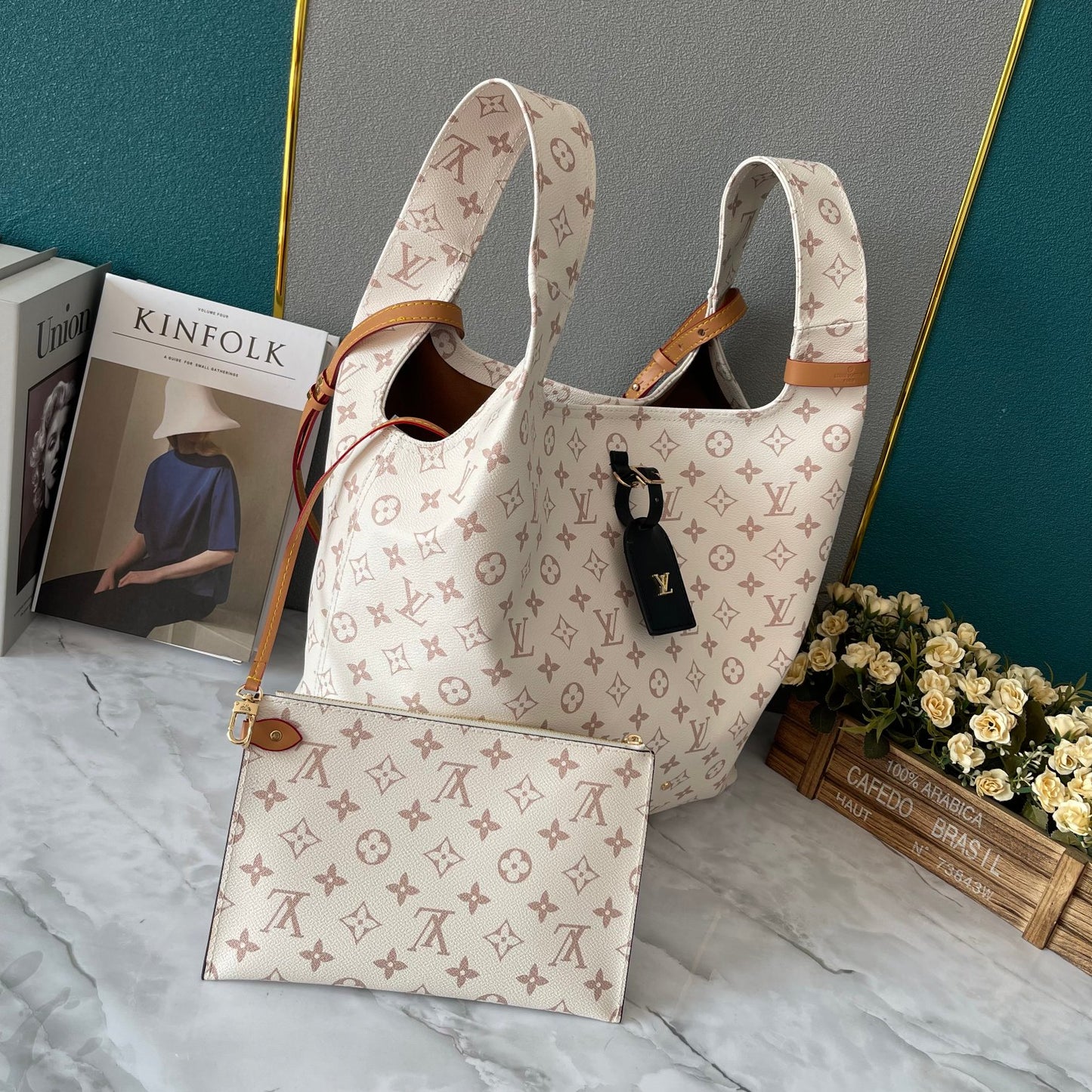 Elite Carryalls