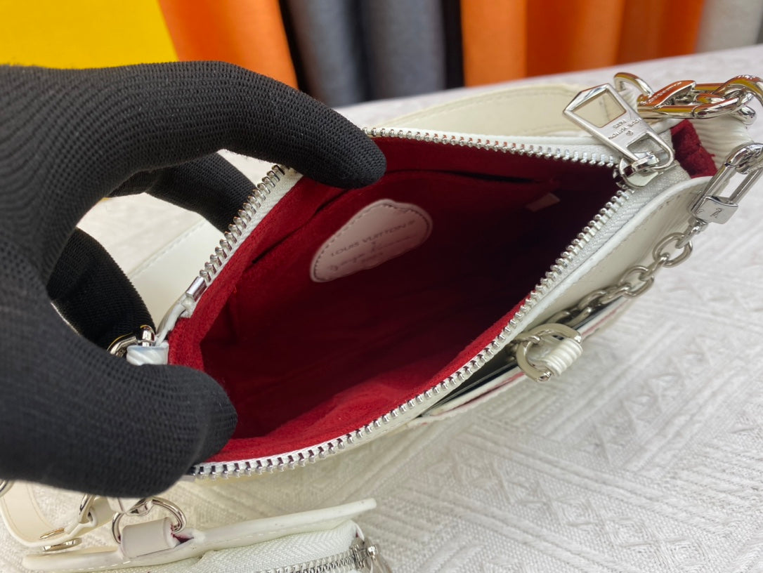 Elite Carryalls