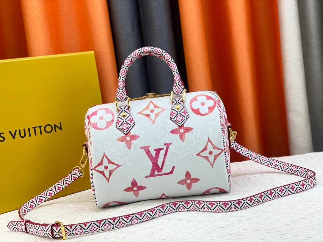 Elite Carryalls
