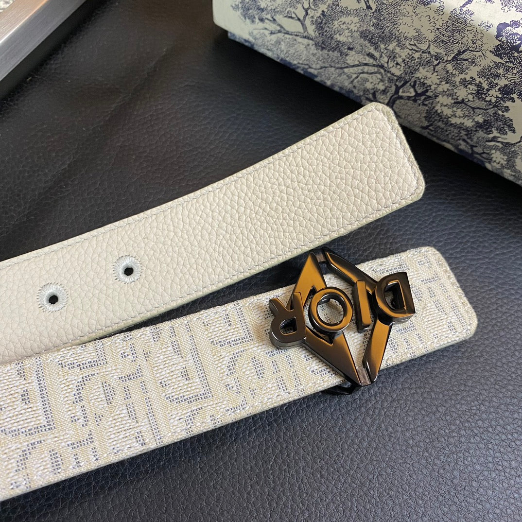 FASHION BELTS