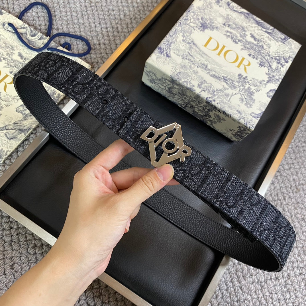 FASHION BELTS