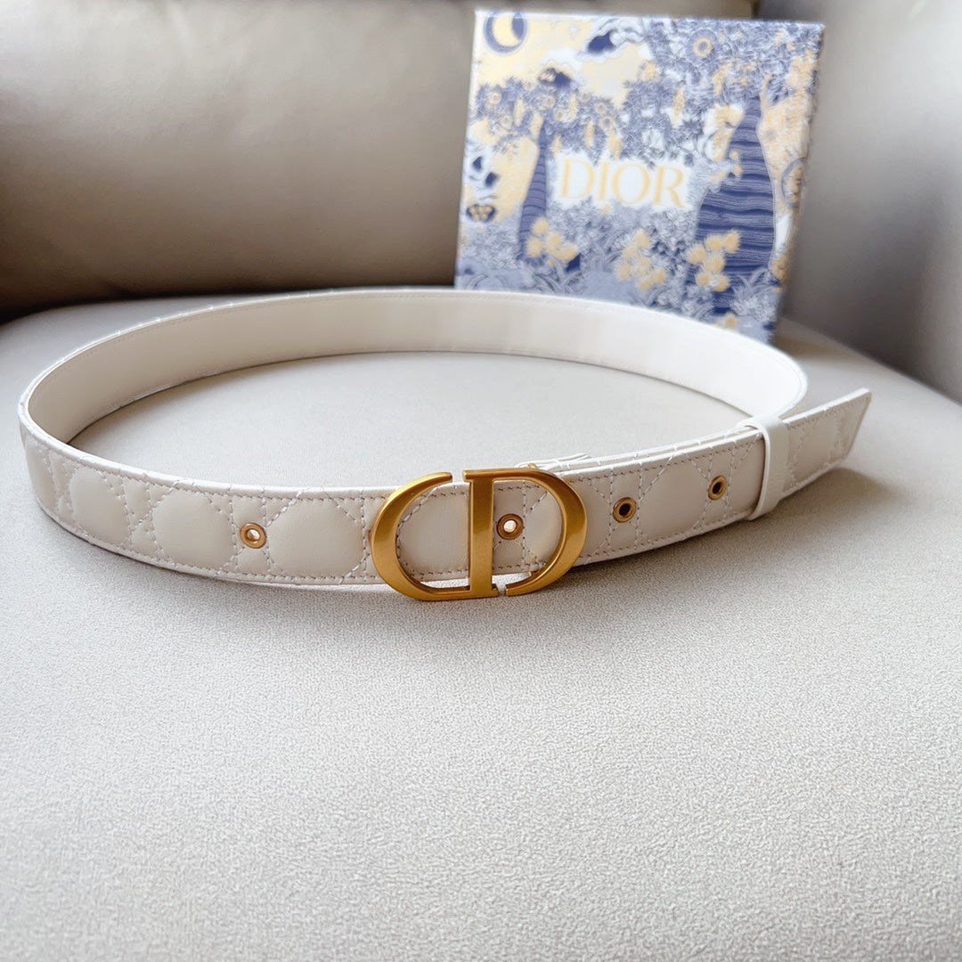 FASHION BELTS
