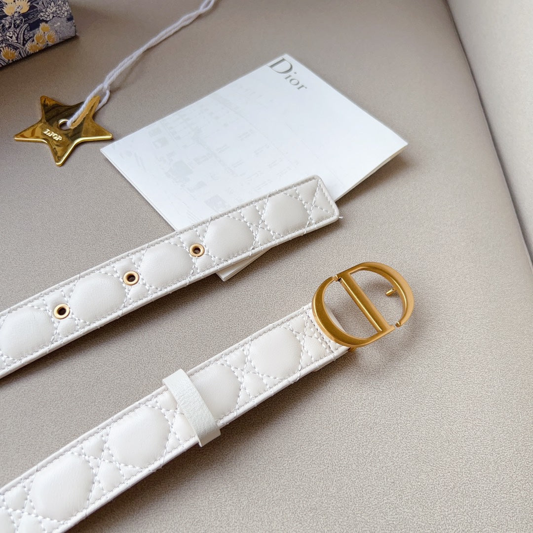 FASHION BELTS