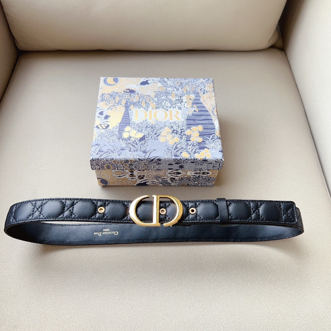 FASHION BELTS