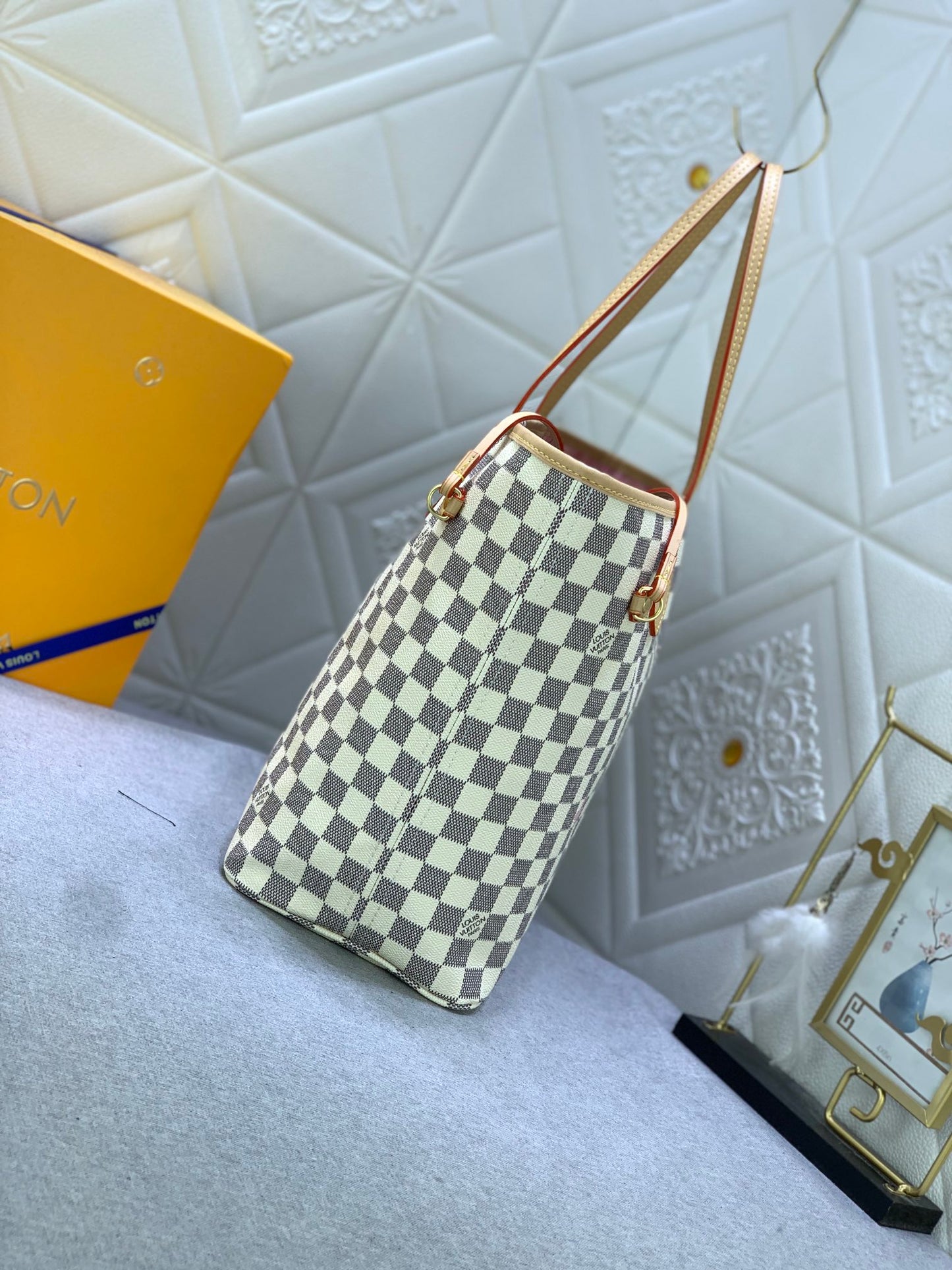 Elite Carryalls