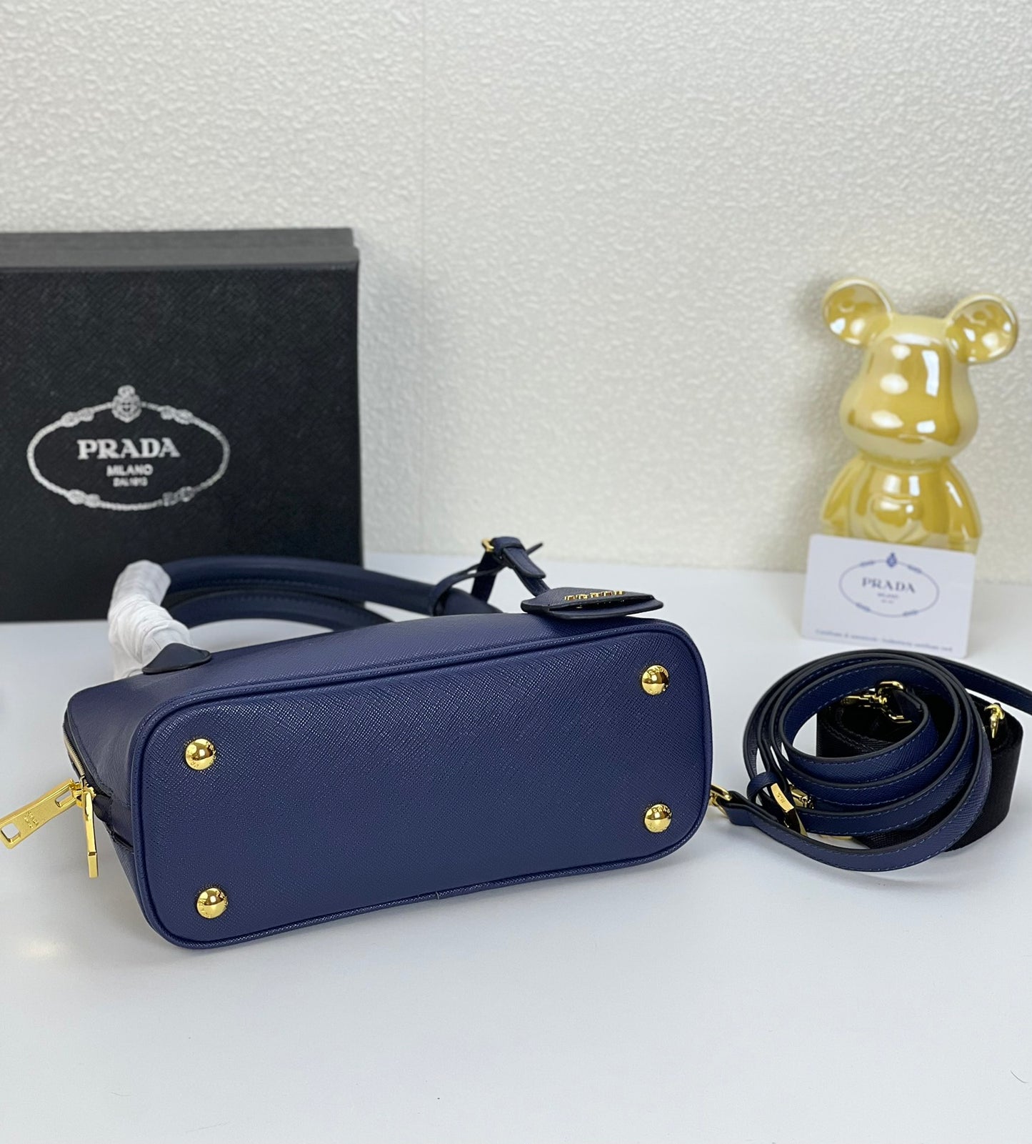 Elite Carryalls
