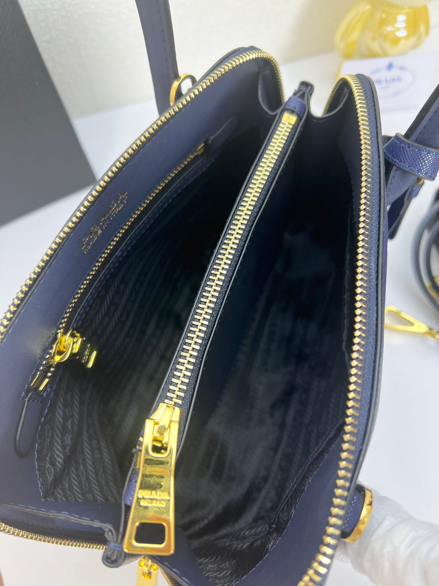 Elite Carryalls