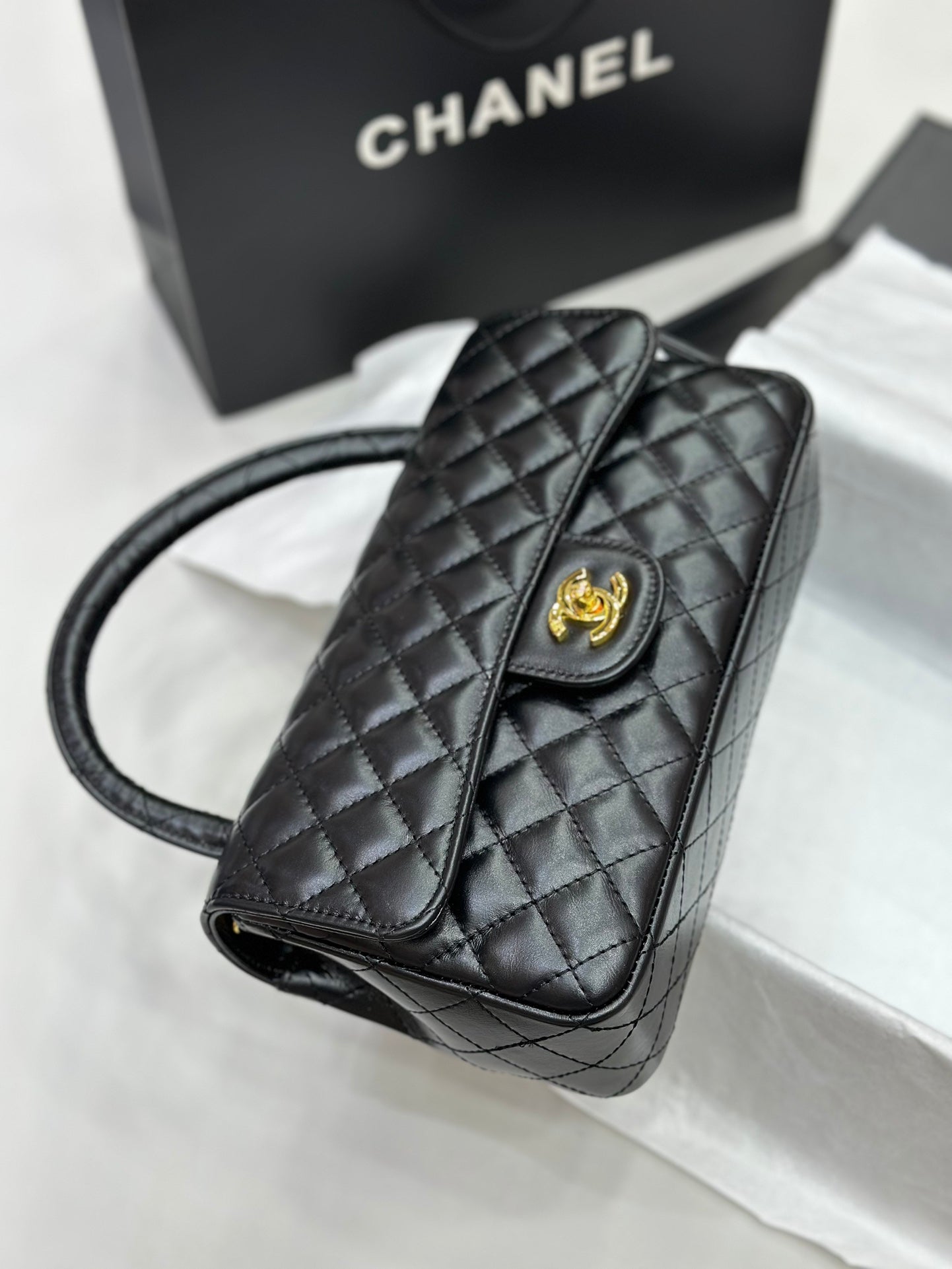 Elite Carryalls