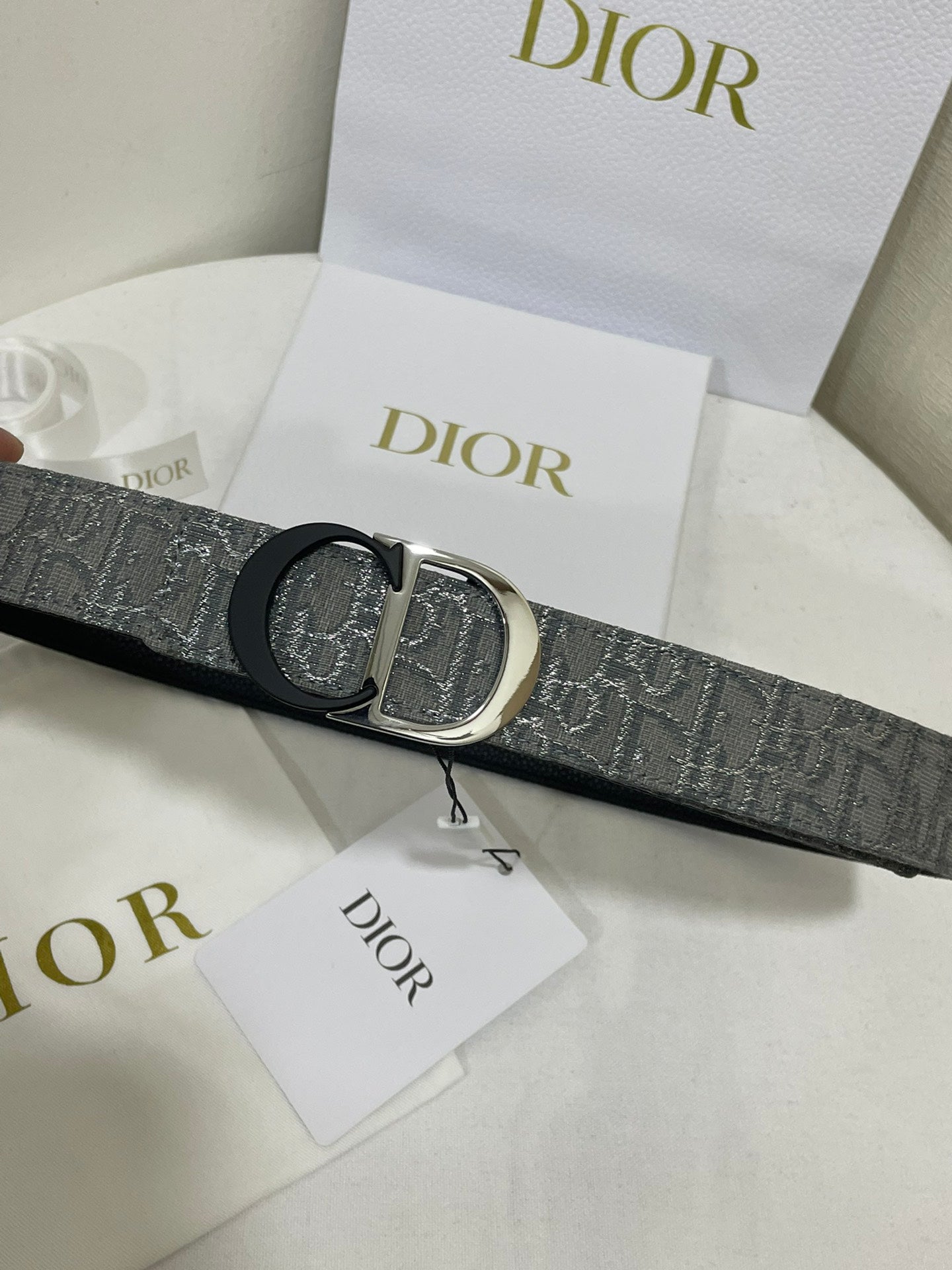 FASHION BELTS