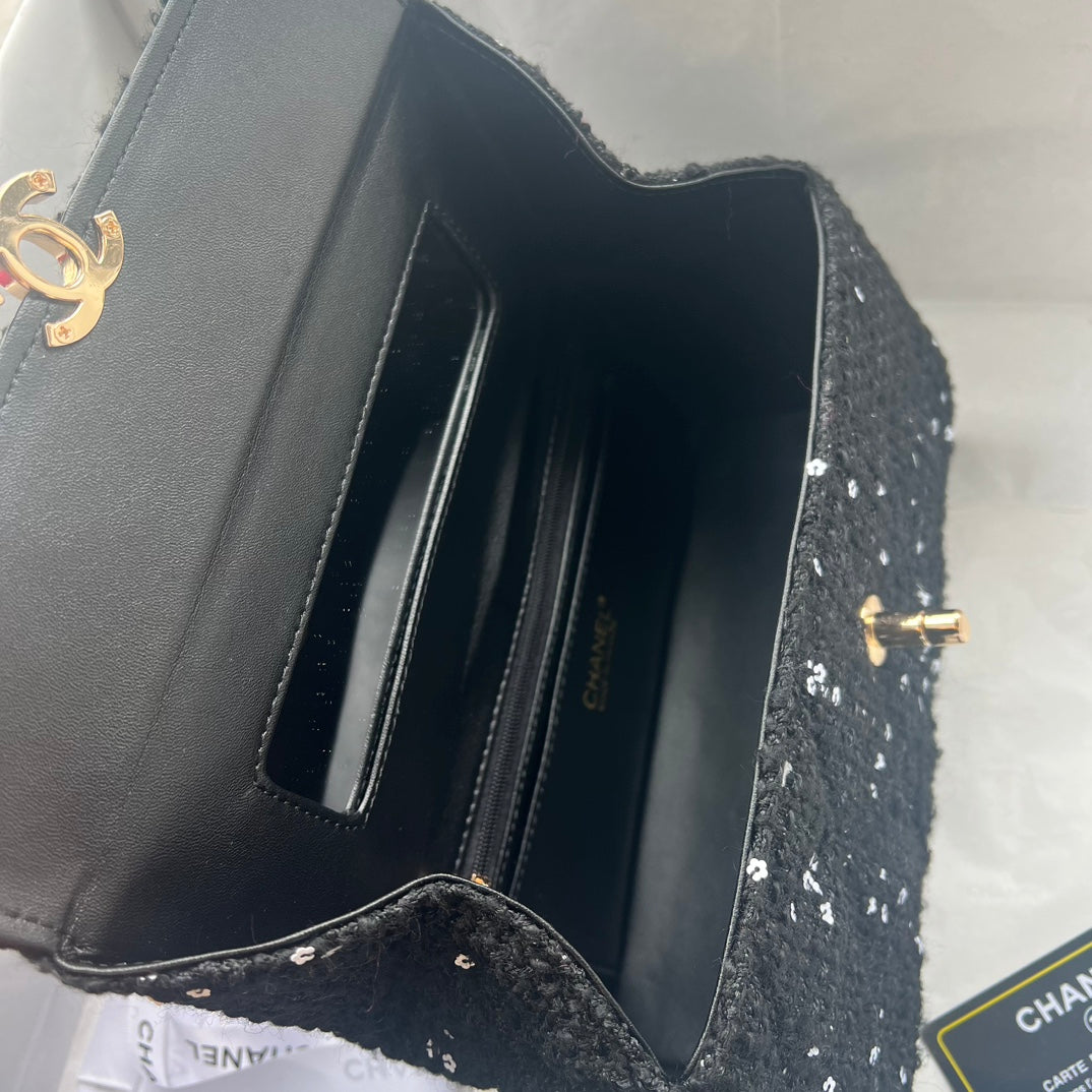 Elite Carryalls