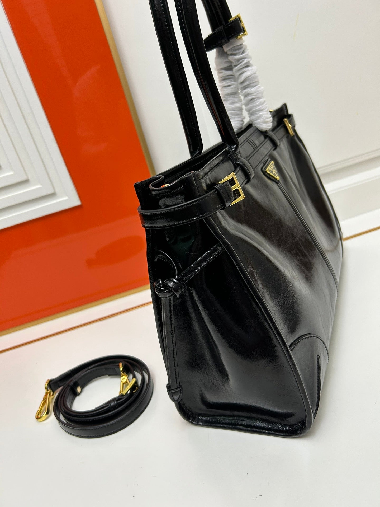Elite Carryalls