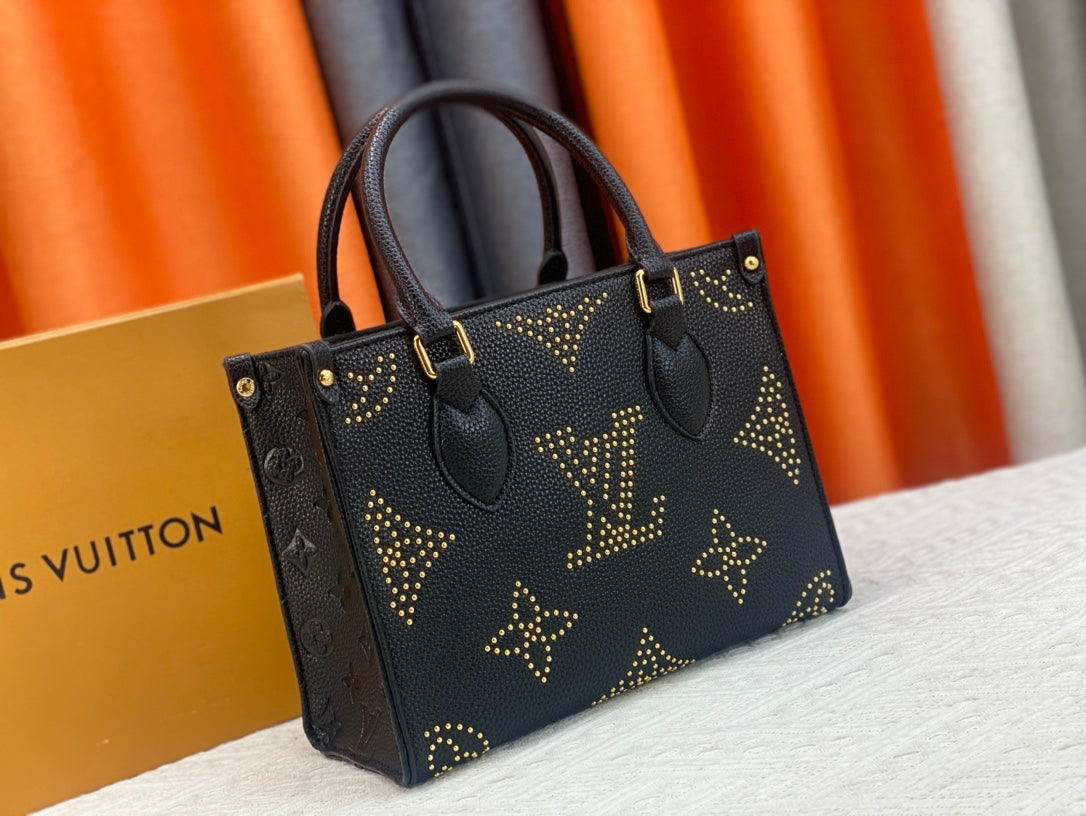 Elite Carryalls