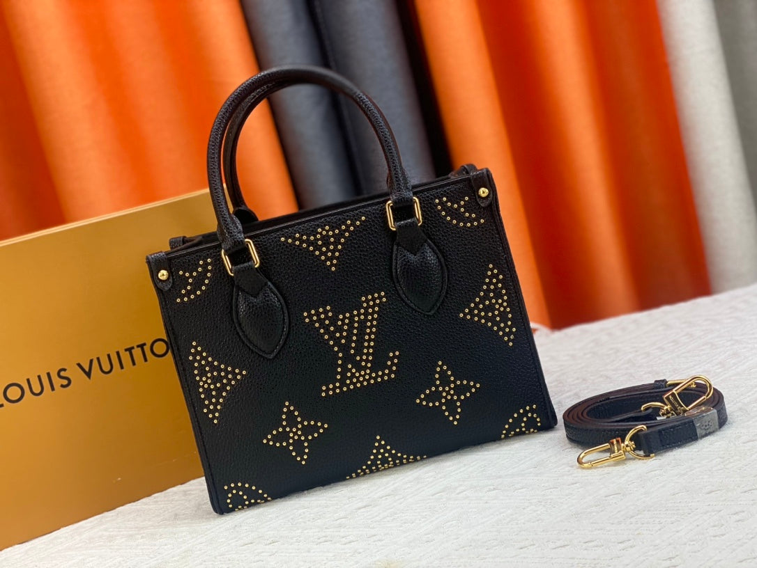 Elite Carryalls