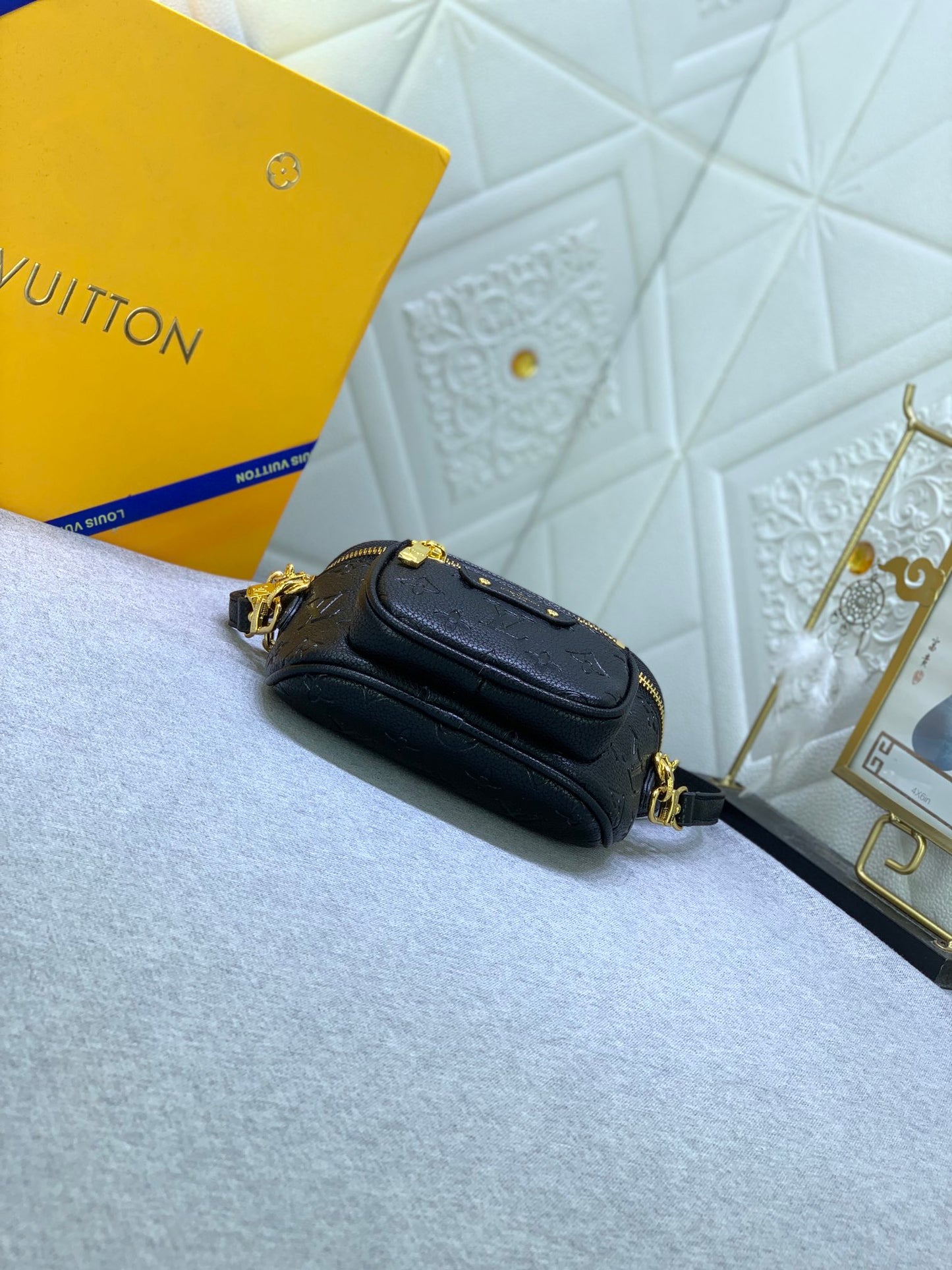 Elite Carryalls