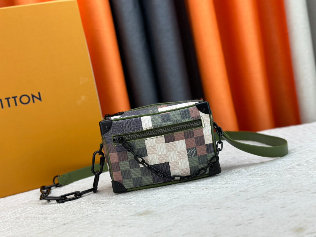 Elite Carryalls