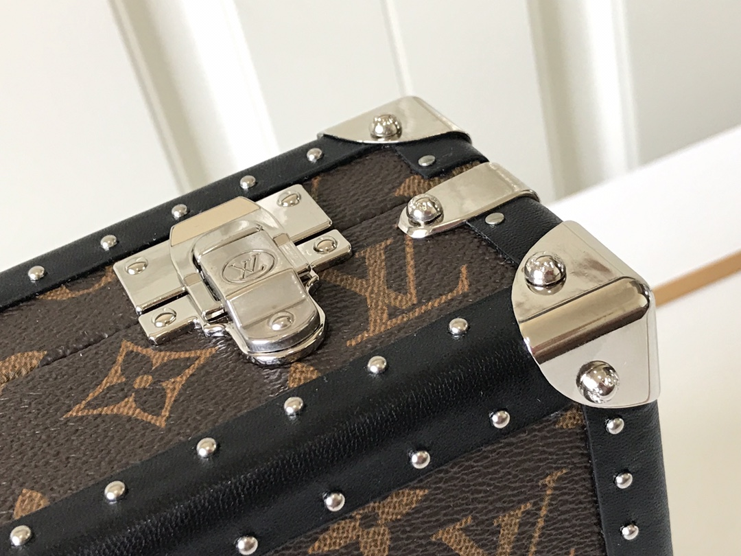 BAGS NEW ARRIVALS