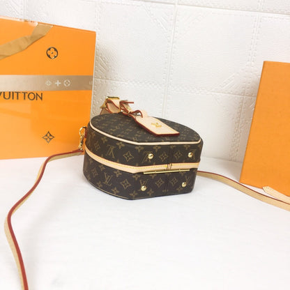 Elite Carryalls