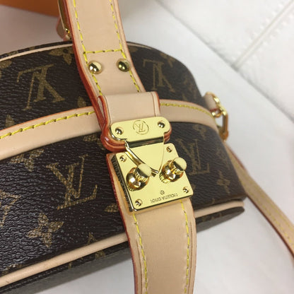 Elite Carryalls