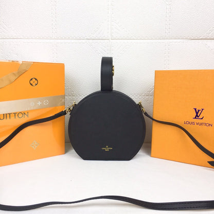 Elite Carryalls