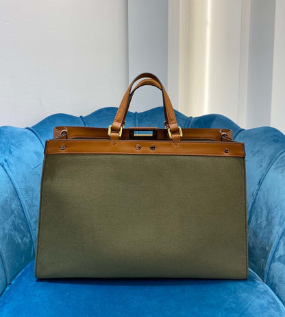 Elite Carryalls