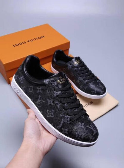 NEW ARRIVAL LOUIS VUITTON  SNEAKER