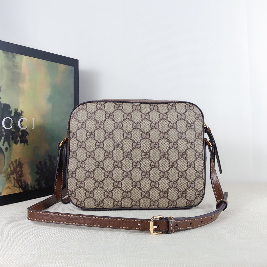 Elite Carryalls