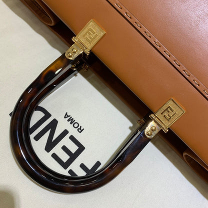 Elite Carryalls