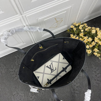 Elite Carryalls