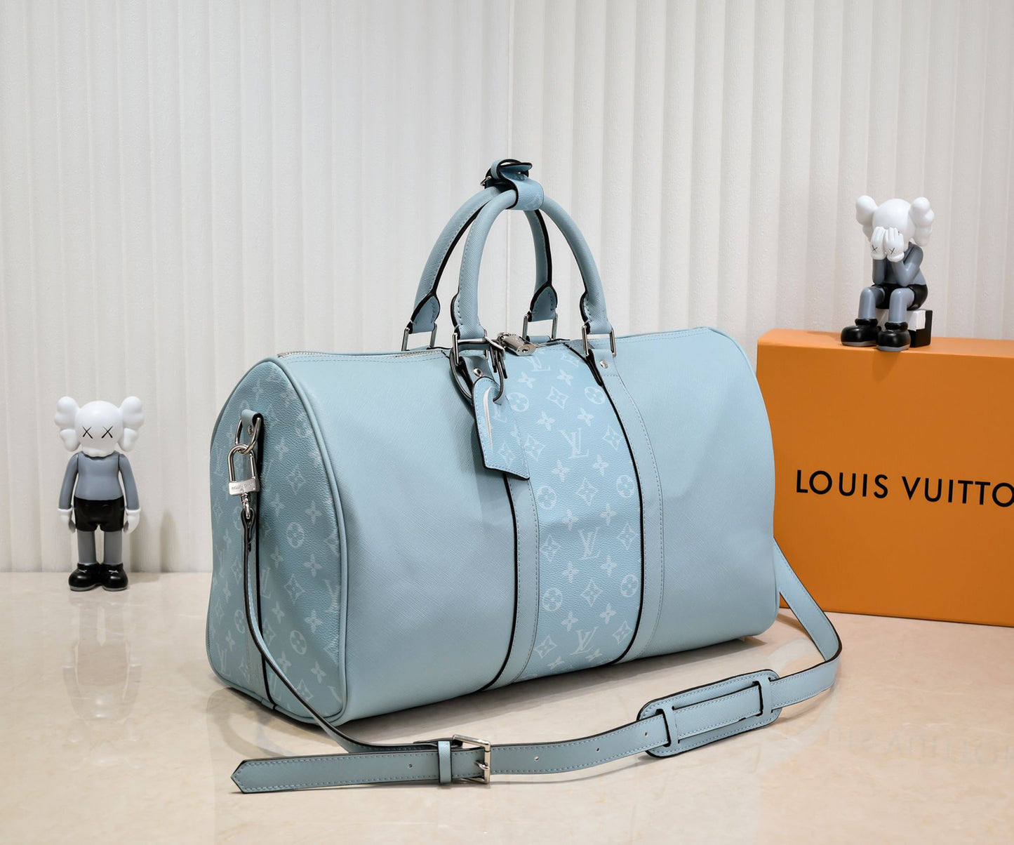 Elite Carryalls