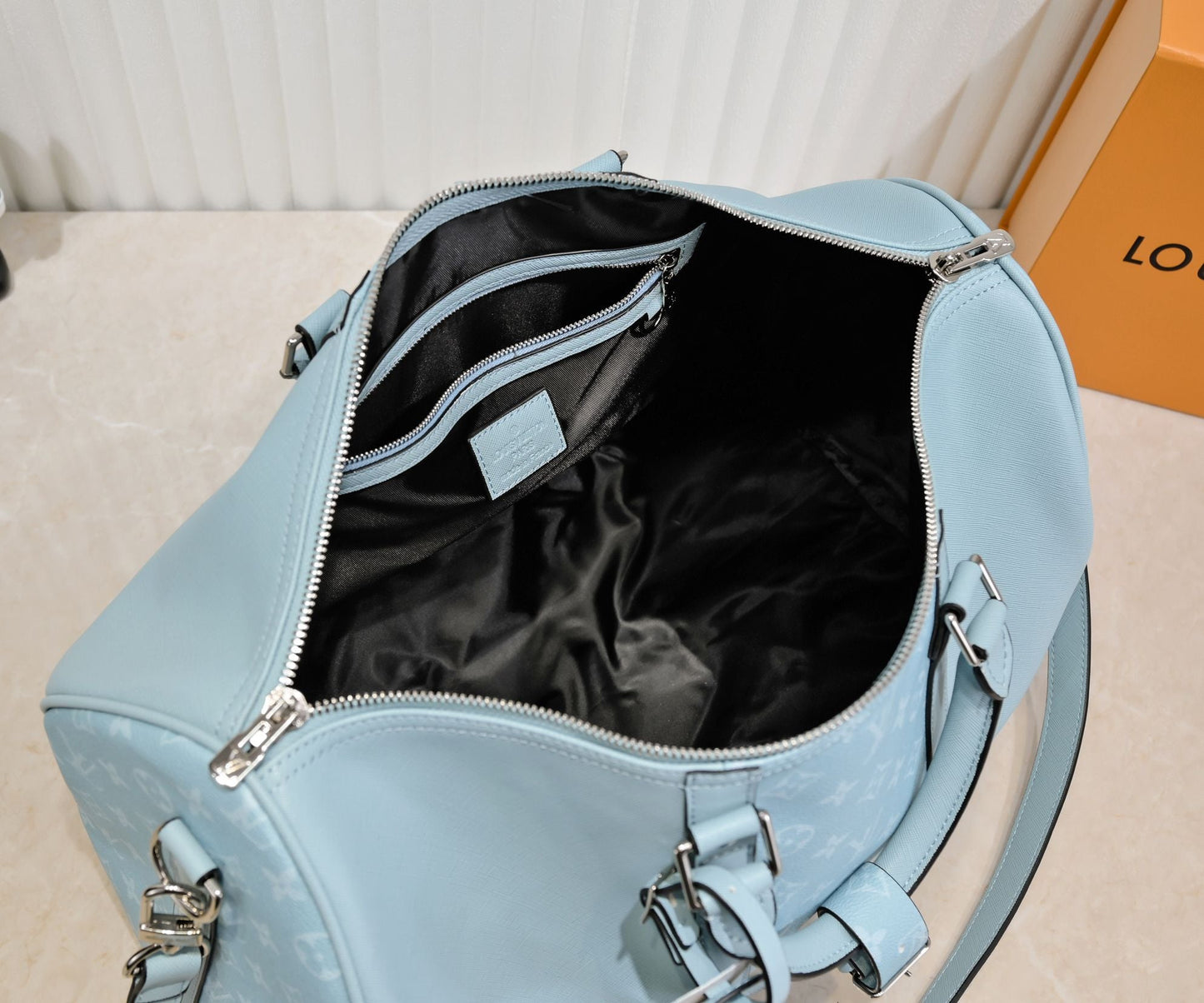 Elite Carryalls