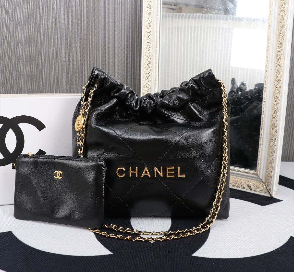 Elite Carryalls