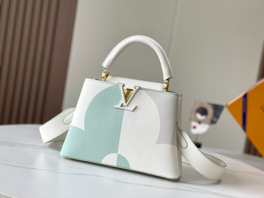 Elite Carryalls