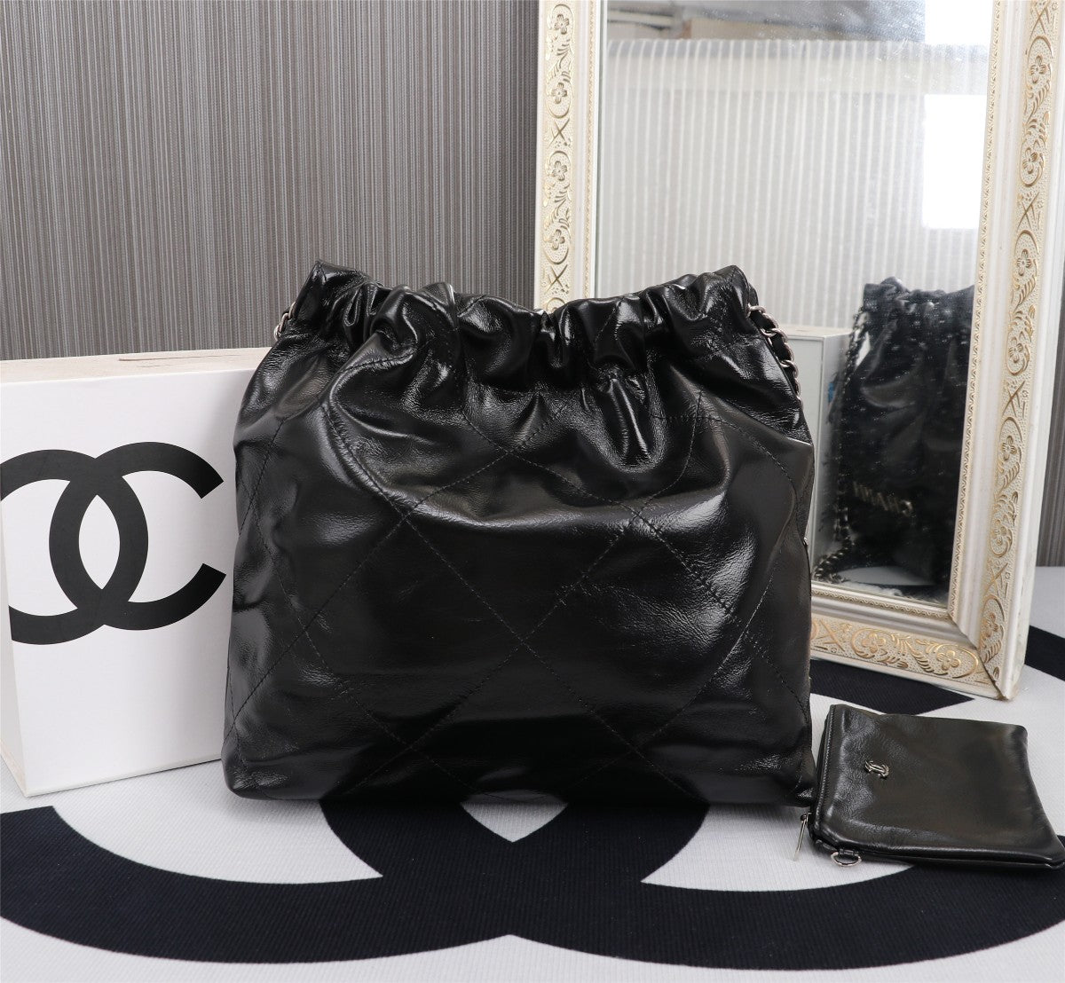 Elite Carryalls