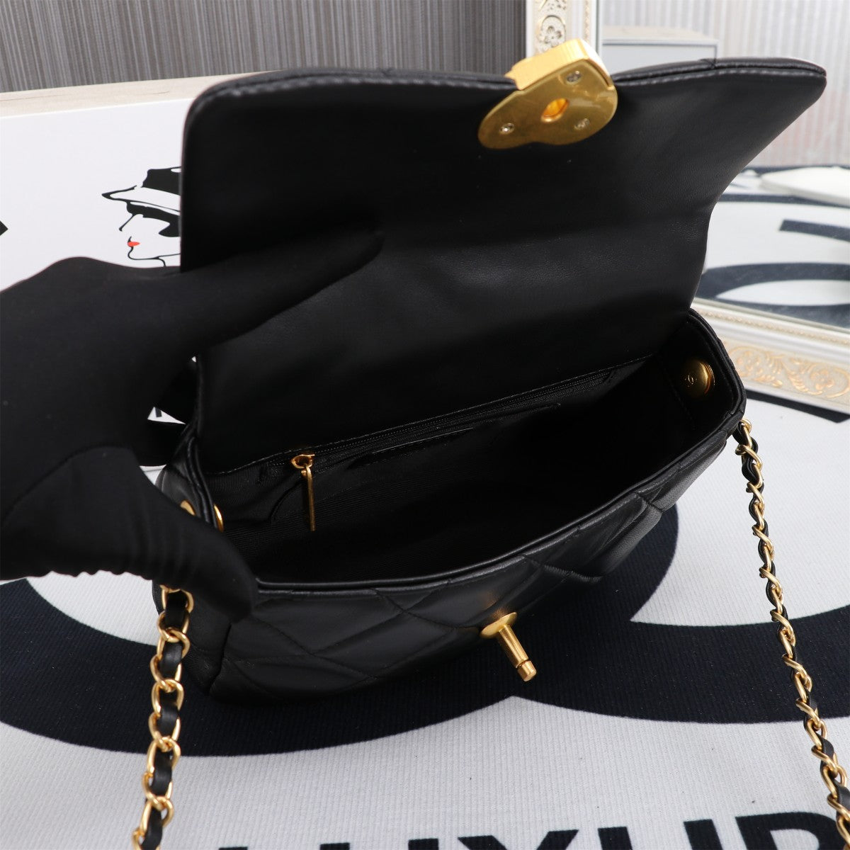 Elite Carryalls
