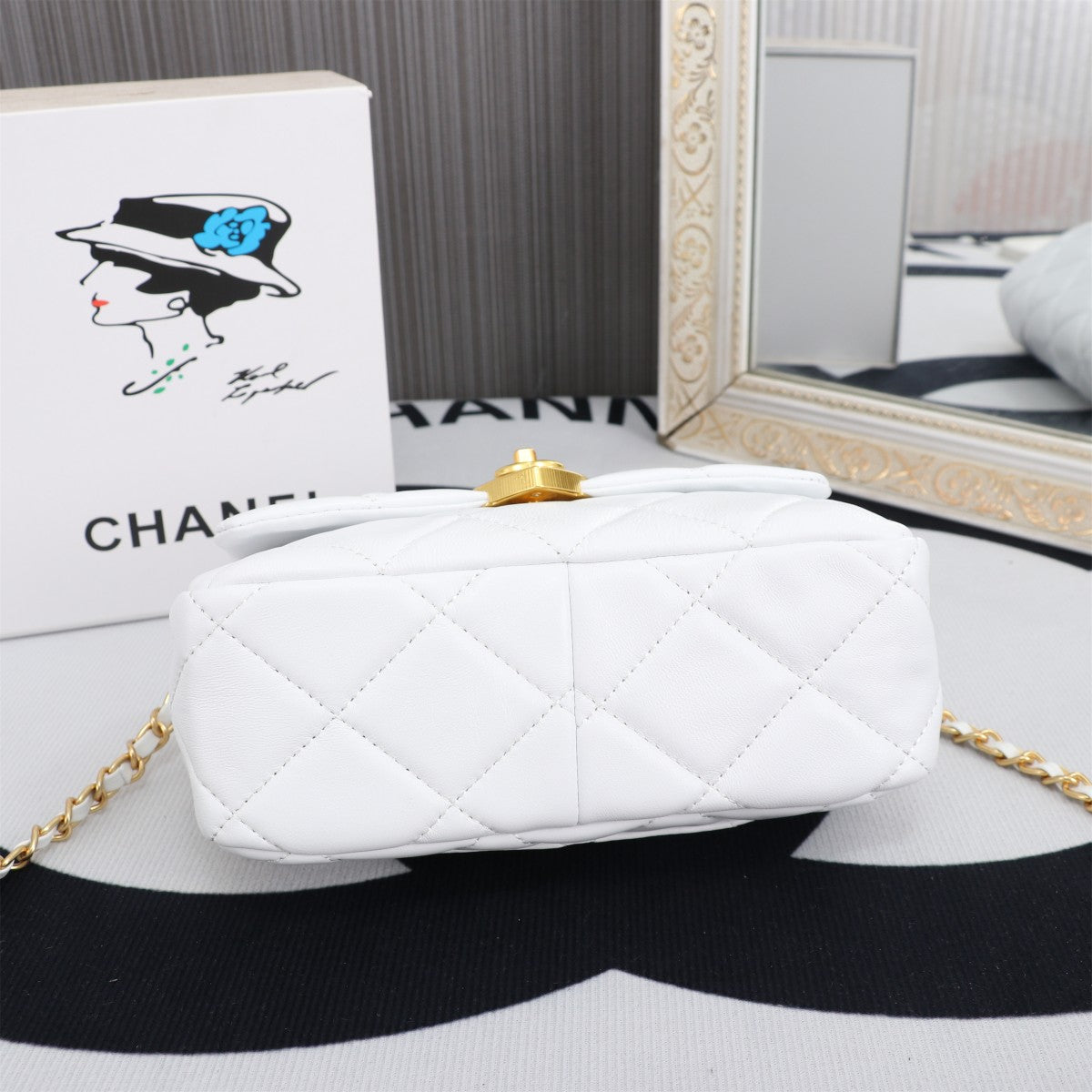 Elite Carryalls