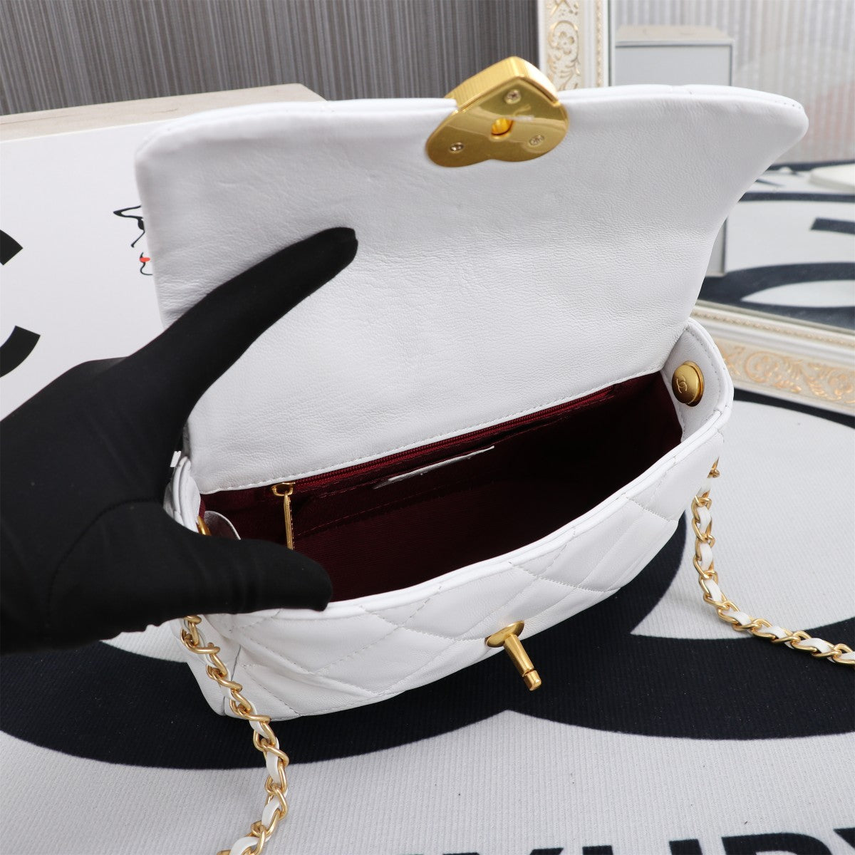 Elite Carryalls