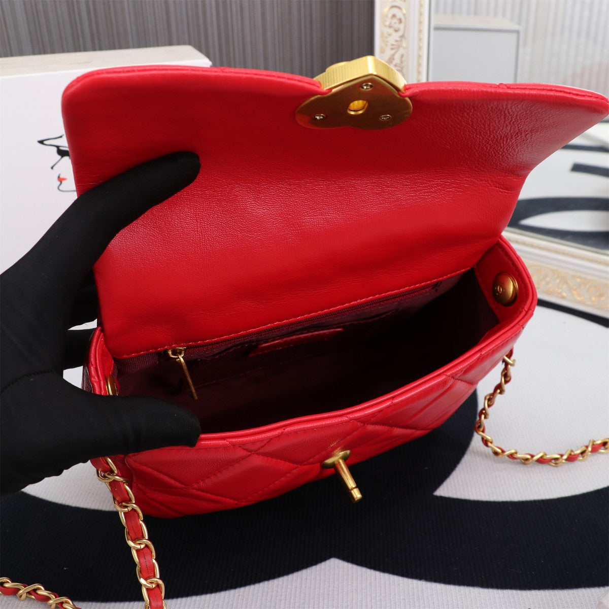 Elite Carryalls