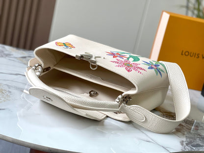 Elite Carryalls