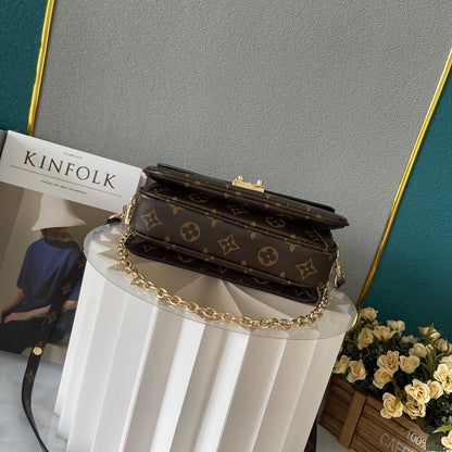 Elite Carryalls