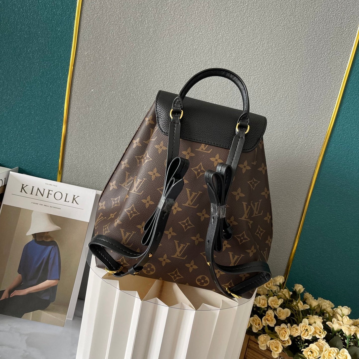Elite Carryalls
