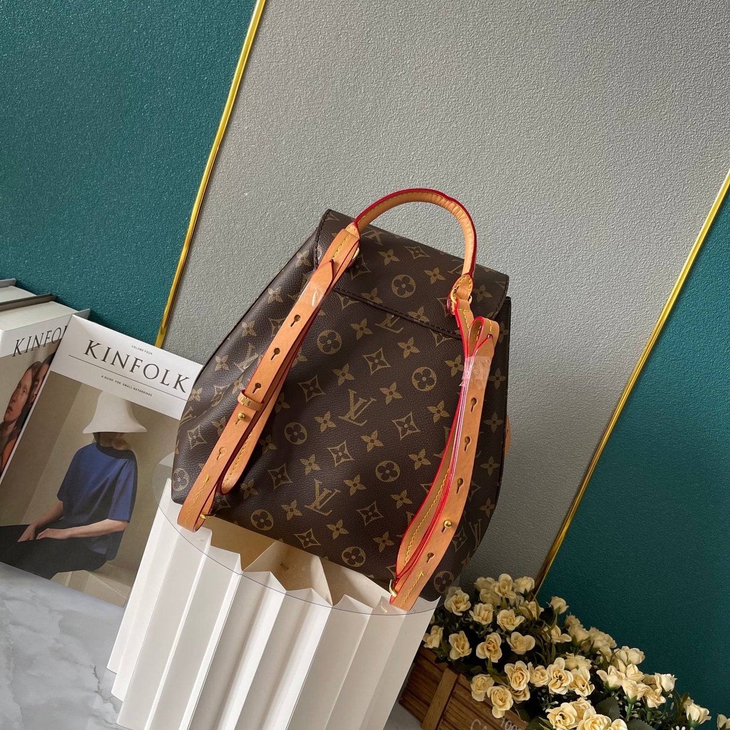 Elite Carryalls