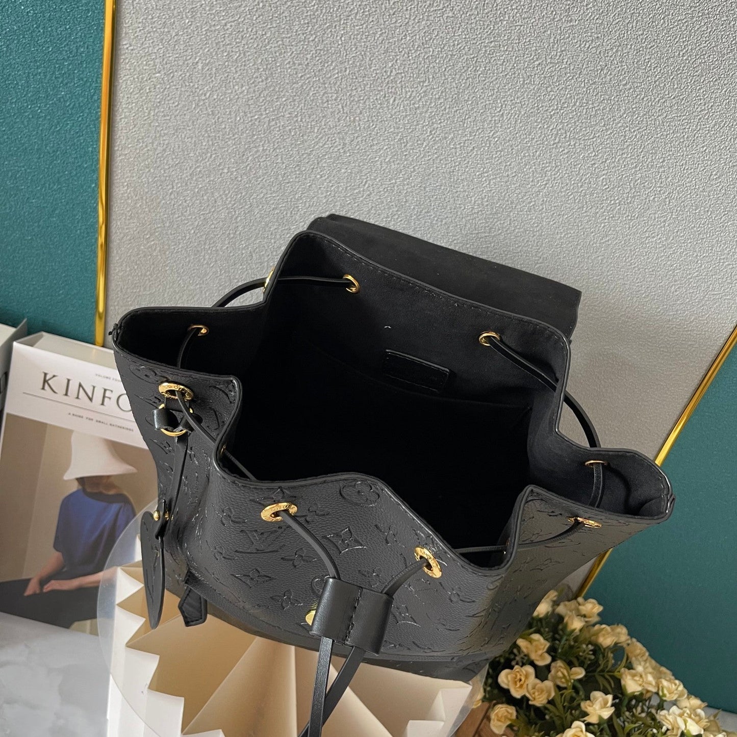 Elite Carryalls